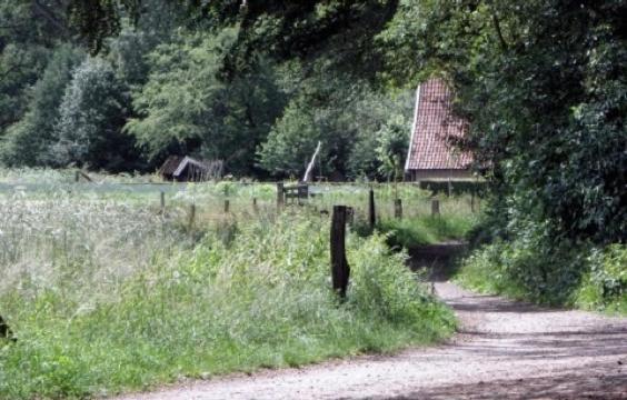 Overnachten In De Oude West-Indieschool Энсхеде Экстерьер фото